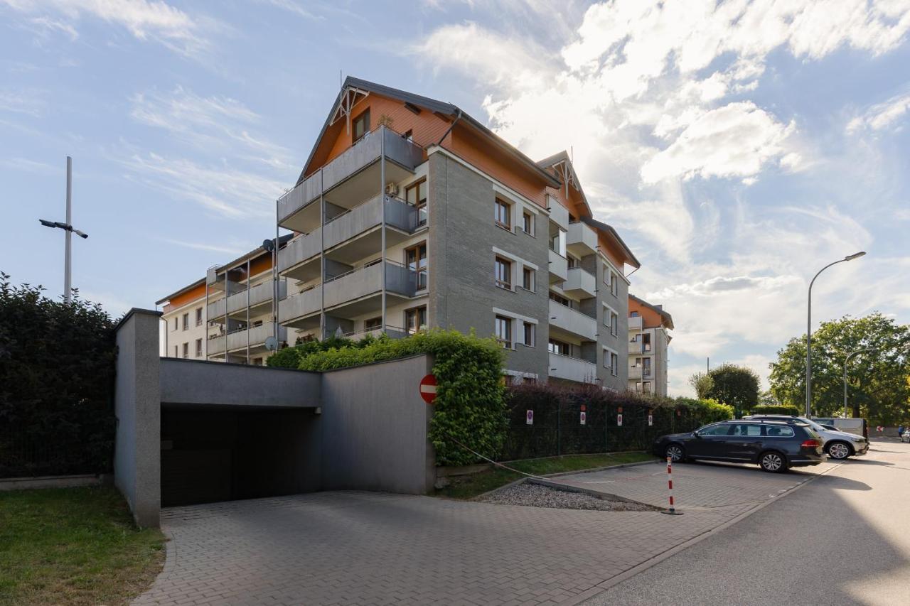 Warsaw Bemowo Apartment With Balcony By Noclegi Renters Exterior foto
